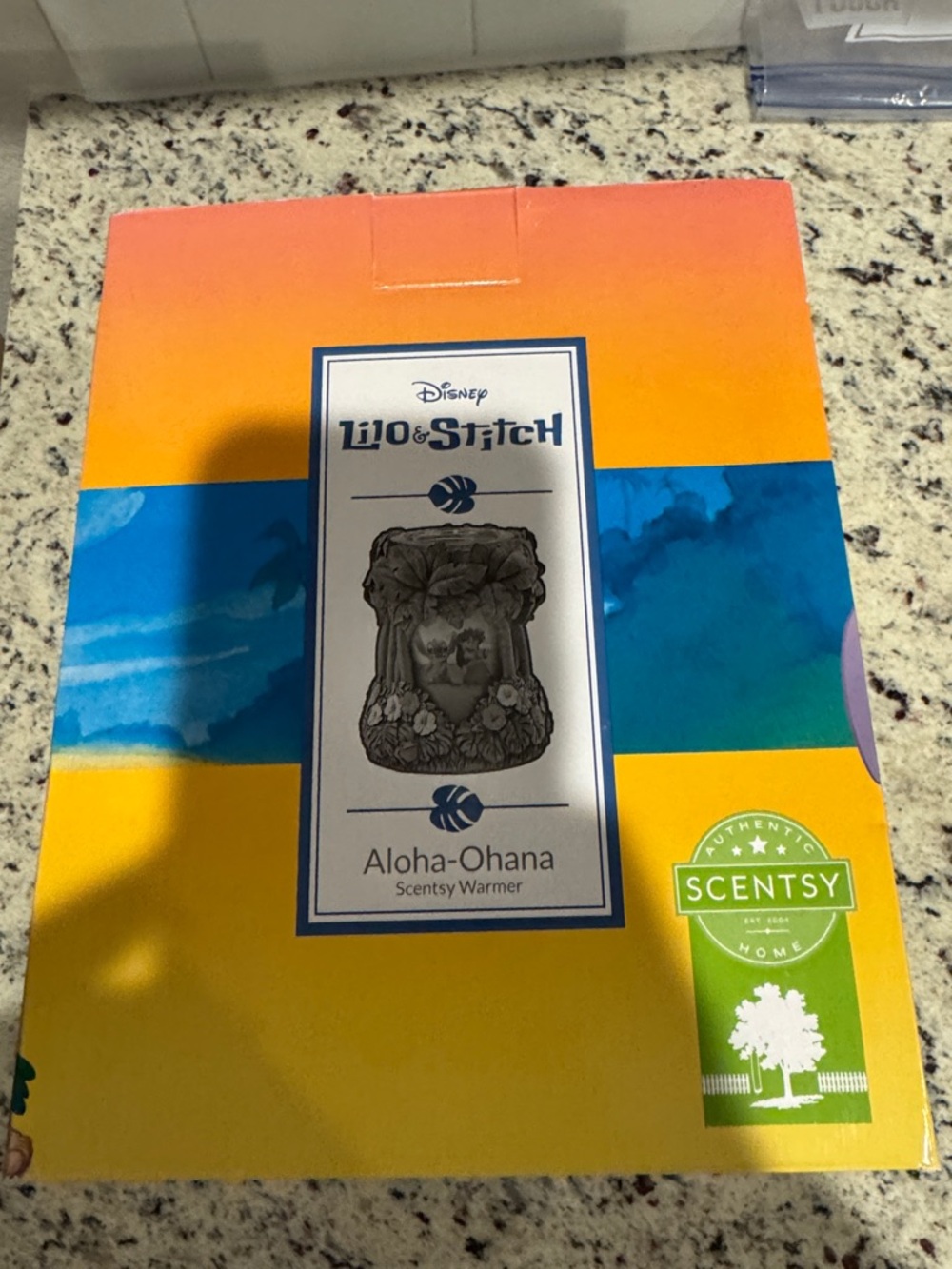 Disney Lilo & Stitch Aloha-Ohana Scentsy Box - Yellow/Orange/Blue